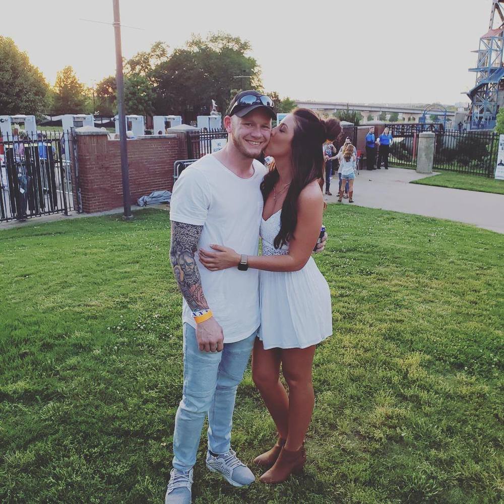 Meet your Posher, Kayla